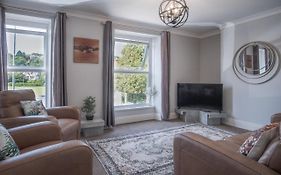 Langland Road - 2 Bedroom Town House - Mumbles